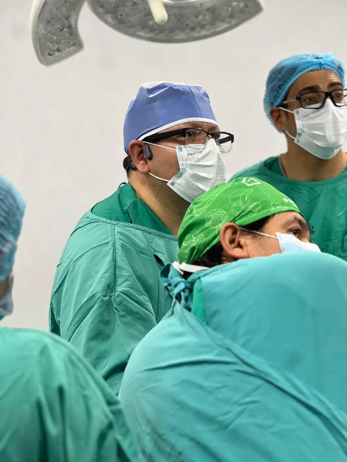 Surgery and technology in Quito